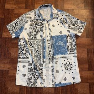 Romwe Guys Paisley Print Shirt size M (38)